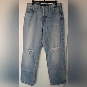 Free Assembly Straight Jeans Distressed Light Wash Hi-Rise Denim Women’s Size 14